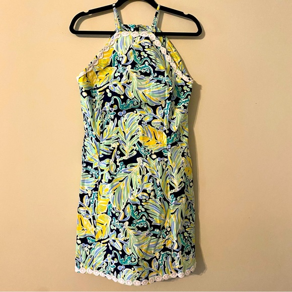 Crown & Ivy Cayo Coco Signature
Halter Tropical Leaf Crochet Trim Halter
Dress - Picture 2 of 12